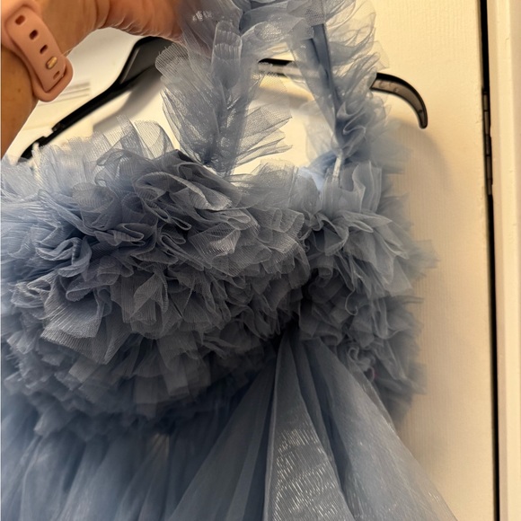 Elegant Dreamy Princess Dusty Blue Tulle Off-Shoulder Maternity Photoshoot Dress - Picture 11 of 16